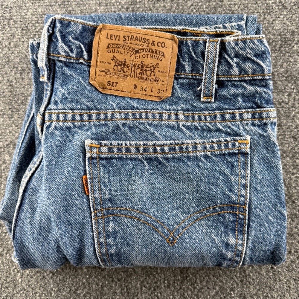 Vintage Levis 517 Orange Tab pleaded Jeans Mens 34x32 Made in USA Blue Bootcut
